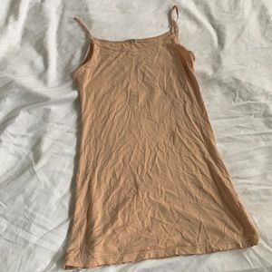NWOT uniqlo nude light tank